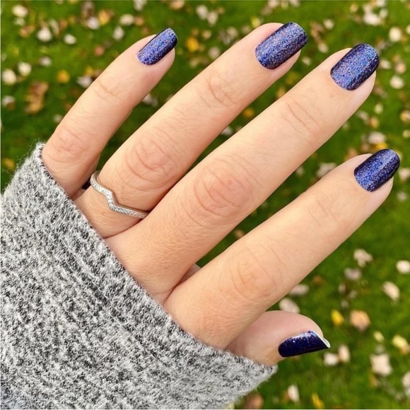 *Retired* Color Street: Twilight Hour | Dark Blue Glitter Sparkle Winter Fall - Picture 2 of 15